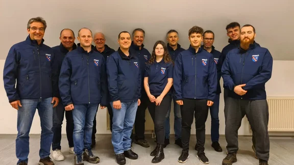 Gruppenfoto_Jacken.jpg